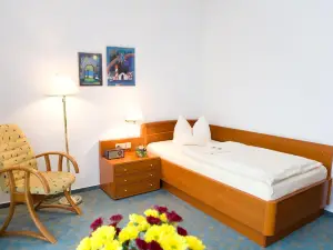 Central Inn Hotel Garni