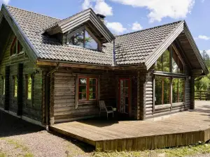 Joe Getaway - Stugby I Ullared