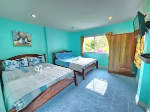 Blue Beach Bungalow