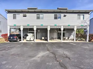 Quaint Couple's Escape: Pool, Near Lake Erie!