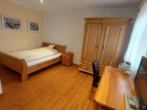 Gastezimmer Nahe Wesslinger See