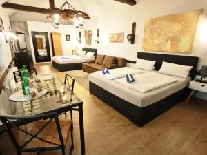 Pension Riverside in Leverkusen Hitdorf am Rhein - Zentral an der A1 Und 59