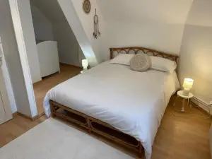 Maison de Ville Avec Parking Gratuit