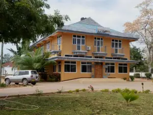 Cashewnut Hotel