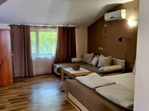 Orehite-Family Hotel ,Food & Pool