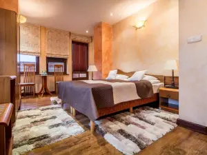 Hotel - Karczma Klimtówka