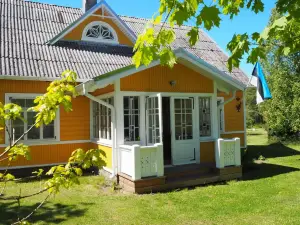 Leesi Külalistemaja