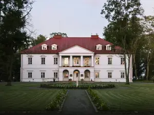 Bistrampolis Manor