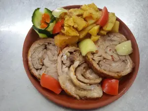 Pansion I Restoran ,, POGLED"