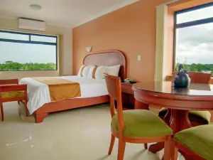 Gran Hotel de Lago - El Coca