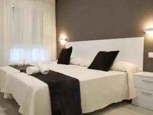 Baixo a Lua Rooming