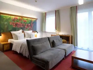 Hotel Szarlota - Kompleksowo na Kaszubach