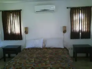 Cimajasquare Hotel & Restaurant