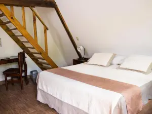 Hotel y Bungalows El Jardín