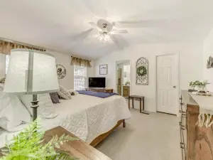 Peaceful Cloudcroft Vacation Rental Walk to Shops