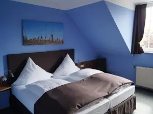 Bio-Weingut, Gästehaus Und Kräuterhof