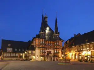 ฮาร์เซอร์ คุลทัวร์แอนด์คองเกรสโฮเทล แวร์นีเกอโรเดอ