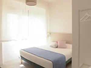 La Rosa Rooms & Holiday Home
