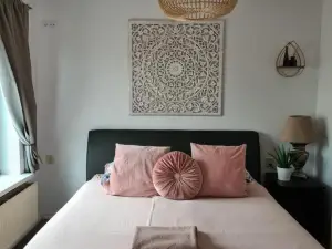 Evy's Place