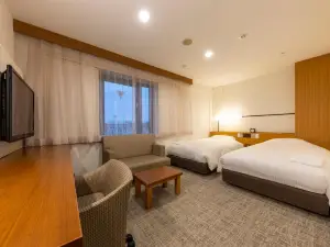 Jr Clement Inn Himeji