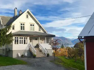 Fjord View Apartment