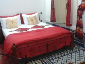 Riad Azrou