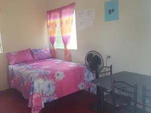 Waikiki Guest House