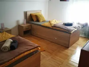 Skitnica Kampus Apartman I Sobe