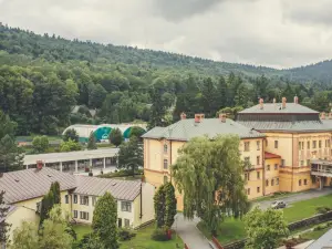 蜂鳥旅館
