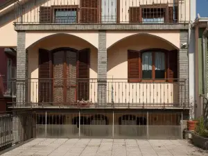 บีเอ็นบุค - โอโลนา บี