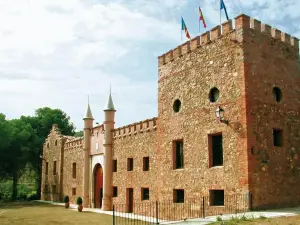 Masía de San Juan - Casas número 2 y 4, Con Piscina en masía Fortificada