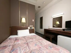 Nawa Plaza Hotel