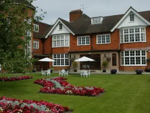 Grovefield House Hotel