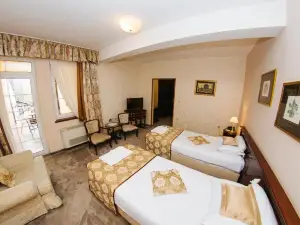 Garni Hotel Andric