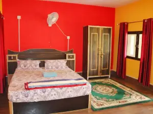 Bardia Kingfisher Resort