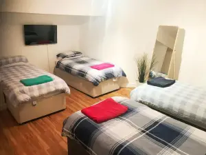 1 Fitzhamon Embankment Apartments Opposite Principality Stadium - Long Stay Offer