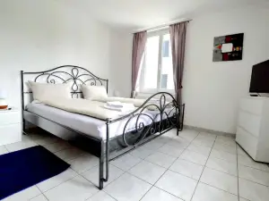 กาซา คาร์เมลา อพาร์ทเมนท์