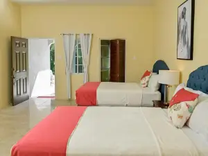 Champagne Villa