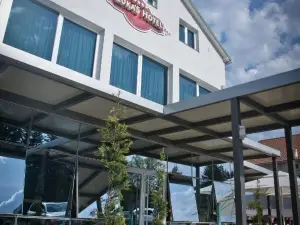 Hotel Luka's