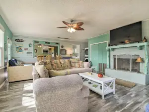 Pet-Friendly Lake Buchanan Retreat with Fire Pit!