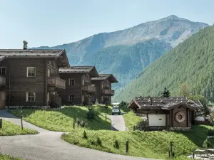 Hotel & Chalets Edelweiss