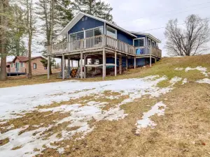 East Jordan Vacation Rental on Lake Charlevoix!