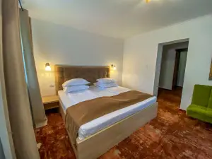 Pension Casa cu Tei