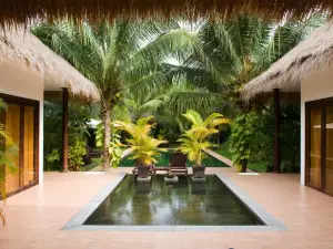 Cham Villas Resort