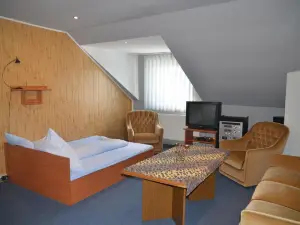 Motel Eden
