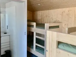 La Petite Auberge Insolite