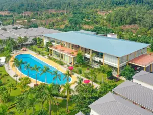 Anh Phát Resort