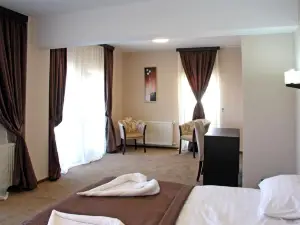 Hotel King