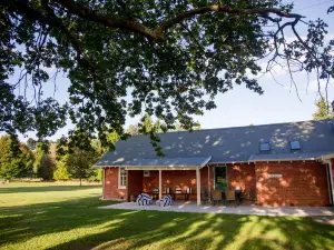 Coldstream Estate - the Whare