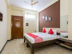 Hotel O Santushti